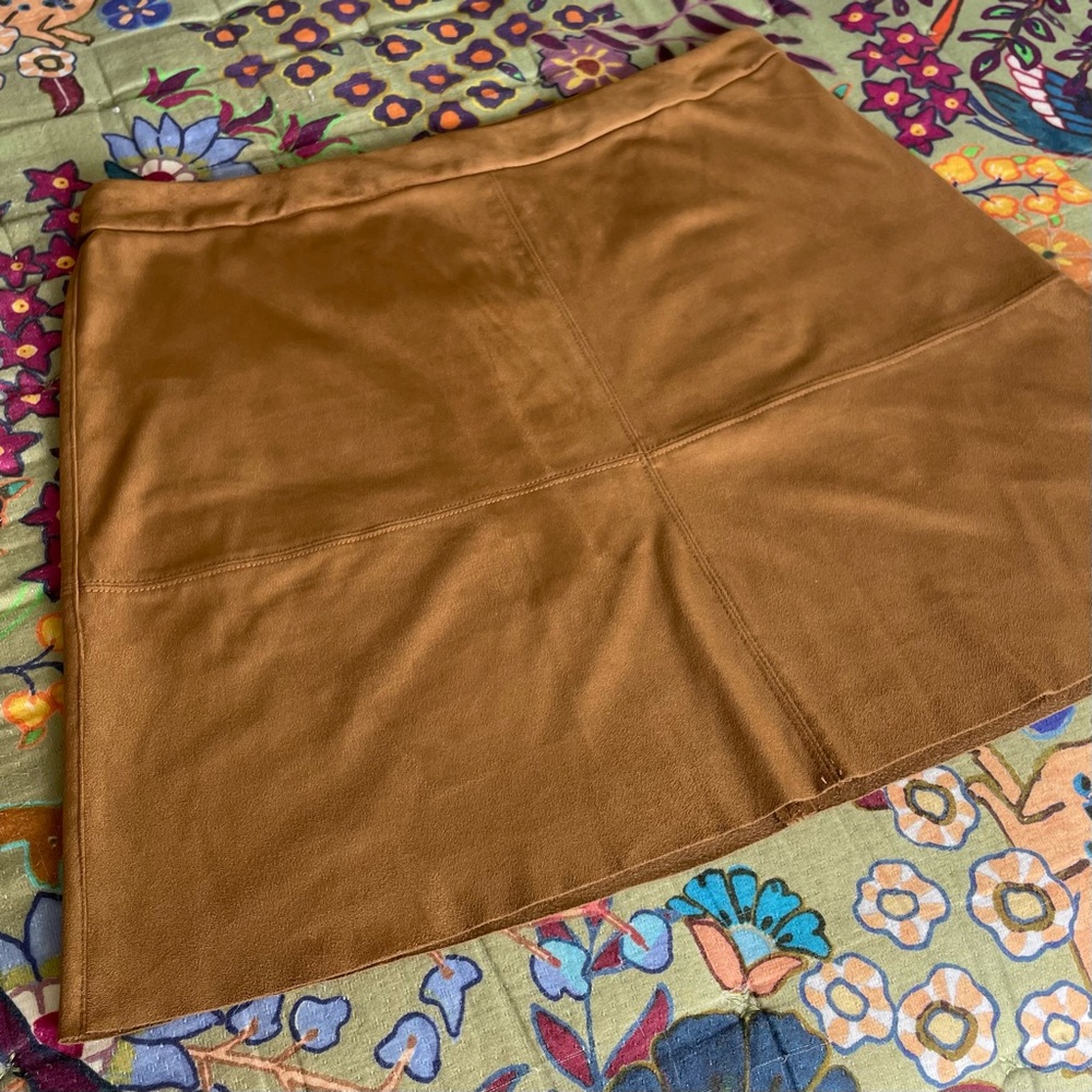 Alfani Faux Suede Brown Skirt Size 14 - Picture 4 of 6